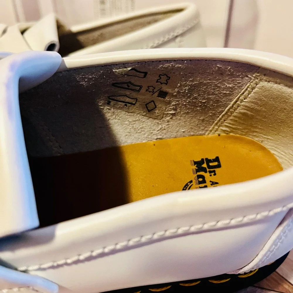 Dr Martens Adrian YS Loafers Mens 4 Womens 5 White Tassel Kiltie Smooth Leather